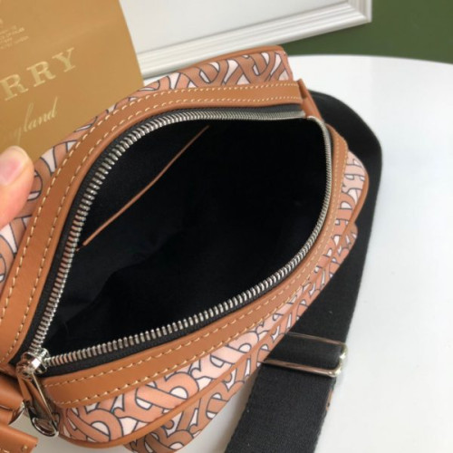 B**rry-camera-bag-3