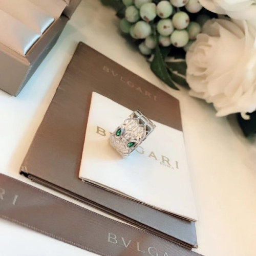 B*l*ai-ring-7