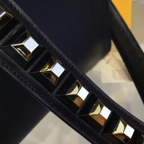 F**di-regular-peekaboo-replica-bag-black2