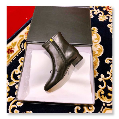 G*u*i-boots-13