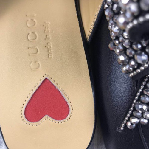 G*u*i-princetown-leather-slipper