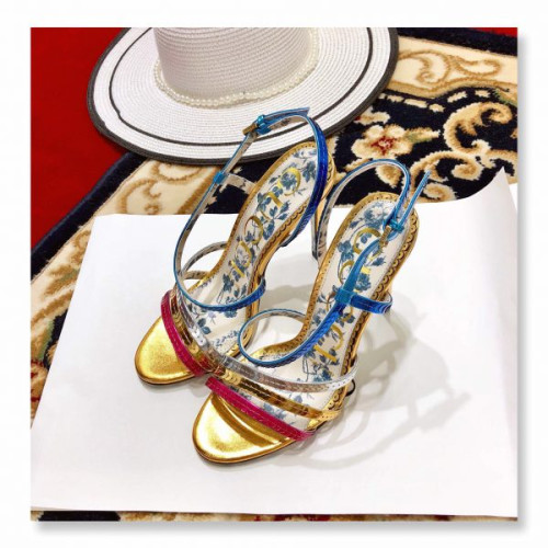 G*u*i-sandals-7