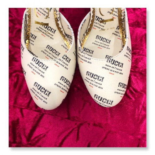 G*u*i-satin-pump