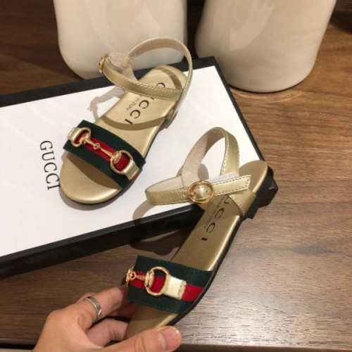 G*u*i-shoes-56-5-4