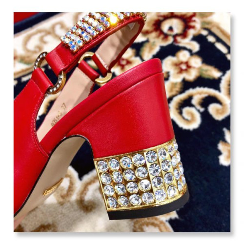 G*u*i-slingback-pump-with-crystal-2