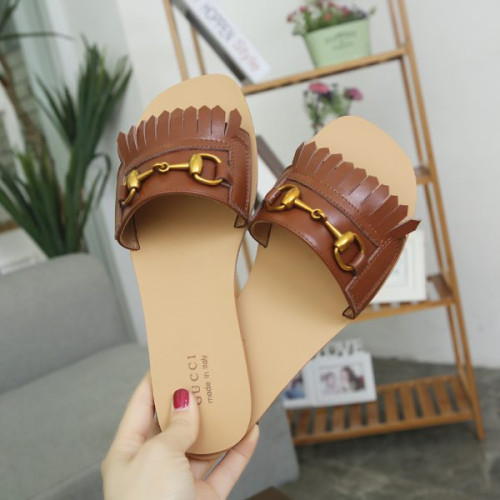 G*u*i-slipper-51