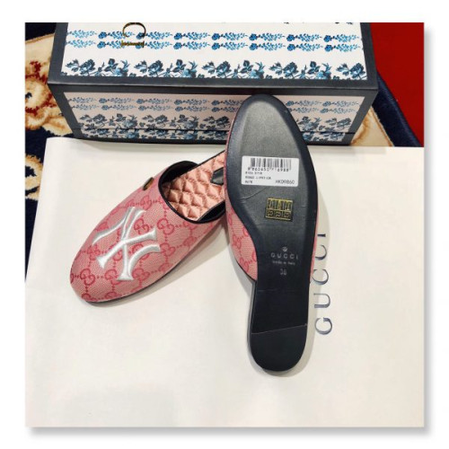 G*u*i-slippers-3