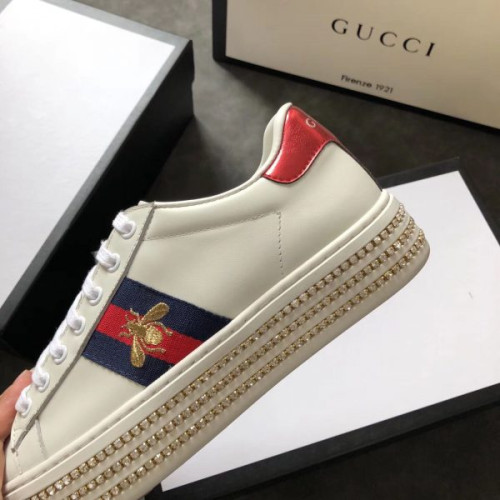 G*u*i-sneakers