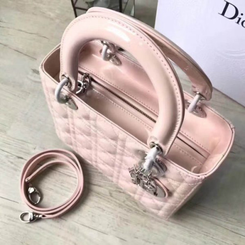 lady-D*or-31
