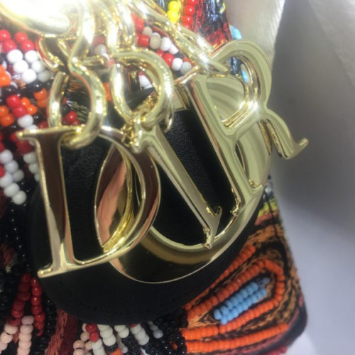 lady-D*or-fw18-8