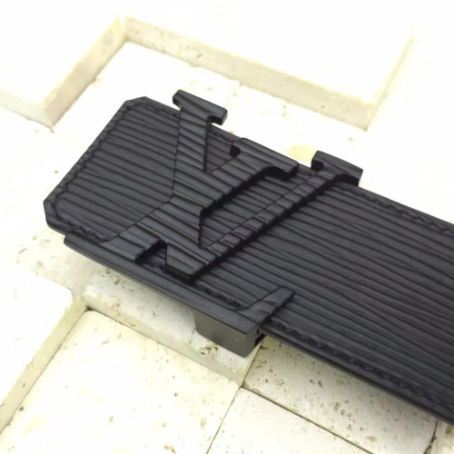 l0*is-V*t0n-belt-replica-belt-21