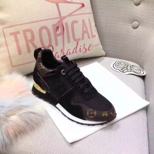 l0*is-V*t0n-run-away-sneaker-3