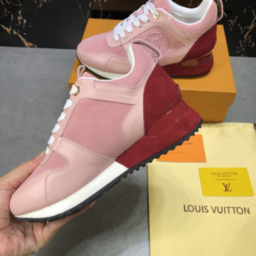 l0*is-V*t0n-run-away-sneaker