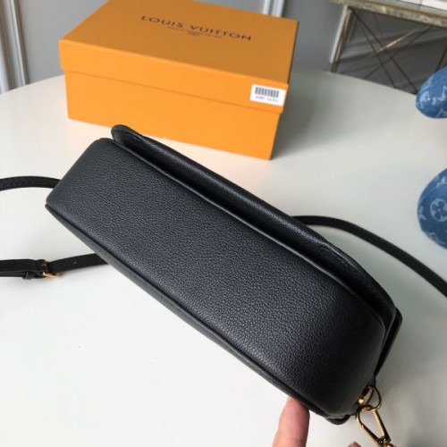 l0*is-V*t0n-saddle-bag-2