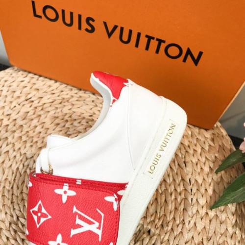 l0*is-V*t0n-shoes-154-2-5-5-8-3