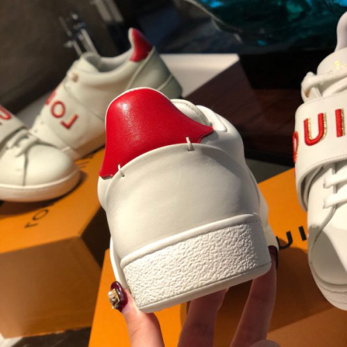l0*is-V*t0n-shoes-48