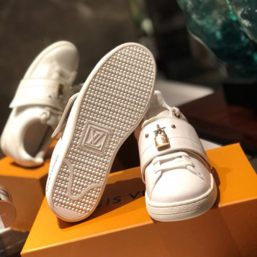 l0*is-V*t0n-shoes-59