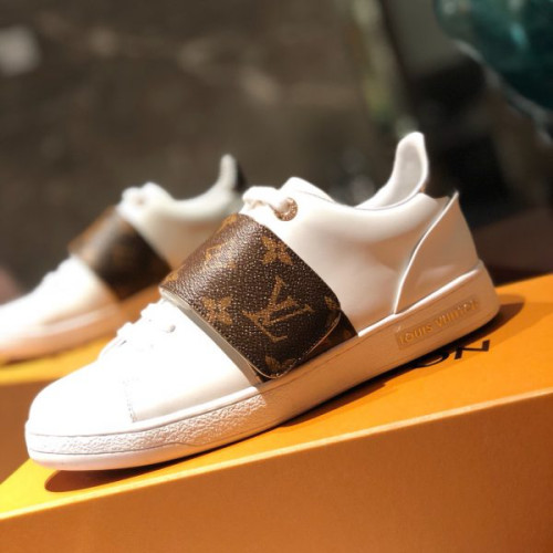 l0*is-V*t0n-shoes-63