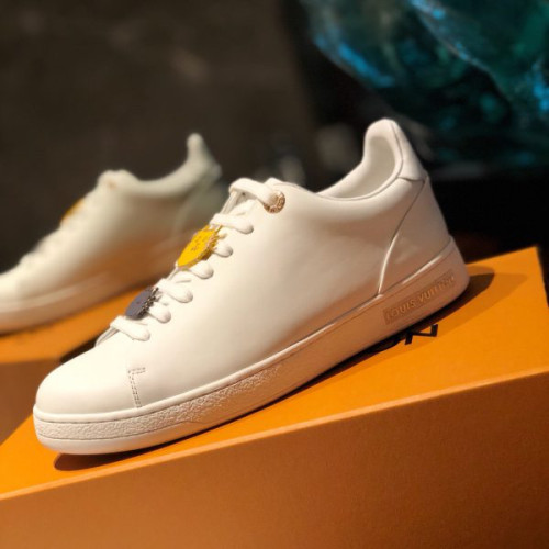 l0*is-V*t0n-shoes-67