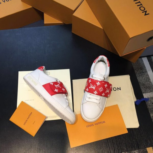 l0*is-V*t0n-sneakers-14