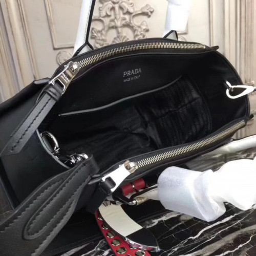 Pra*a-bag-120