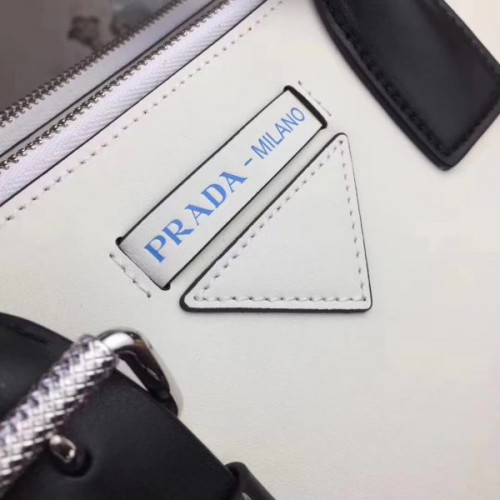 Pra*a-bag-122