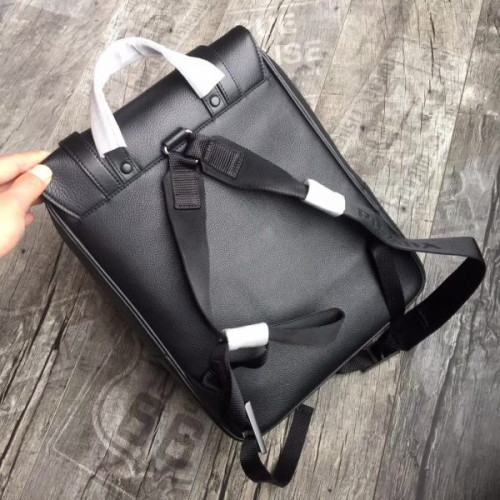 Pra*a-bag-235