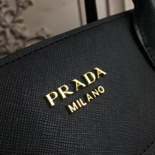 Pra*a-bag-91